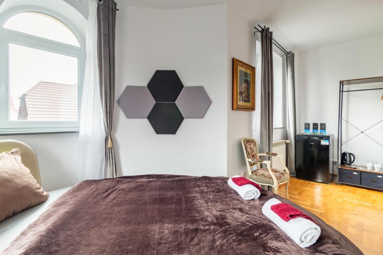 The Castle Suites & Apartment - Free Parking - (Adults Only) Krakow Exterior photo